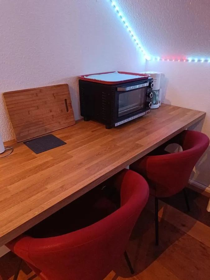 In Villa 56 Qm Apartment, 24 H Check-In,Free Parking Hannover Apartment