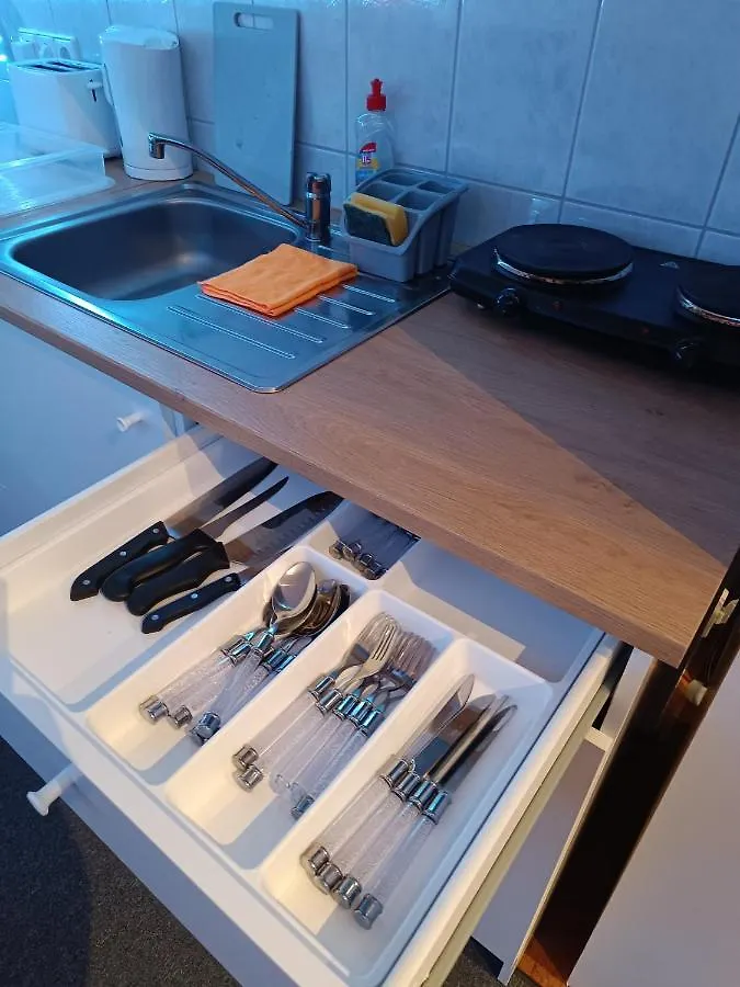 In Villa 56 Qm Apartment, 24 H Check-In,Free Parking Hannover Germany
